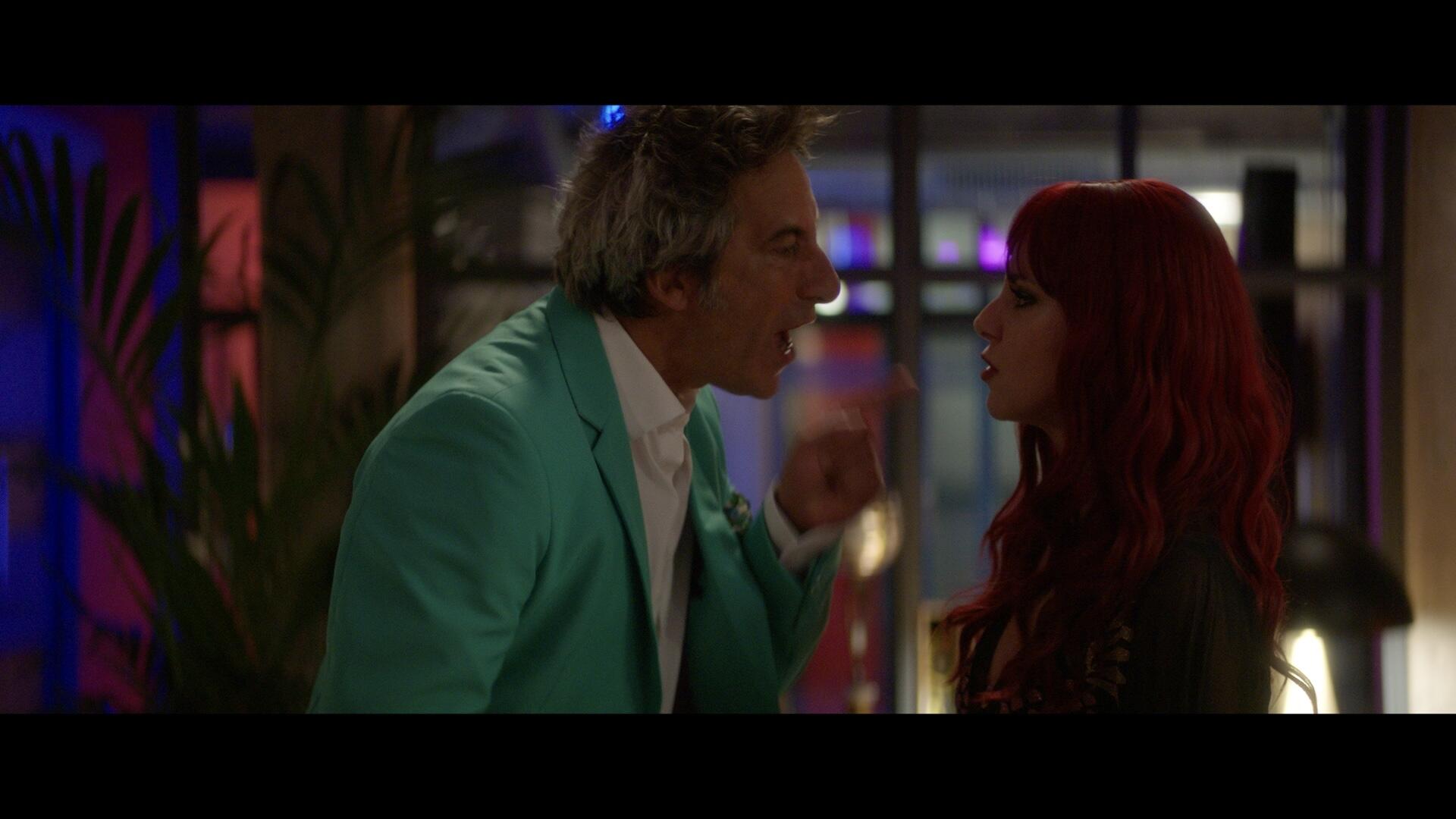 Ari-Cassamortari still 8