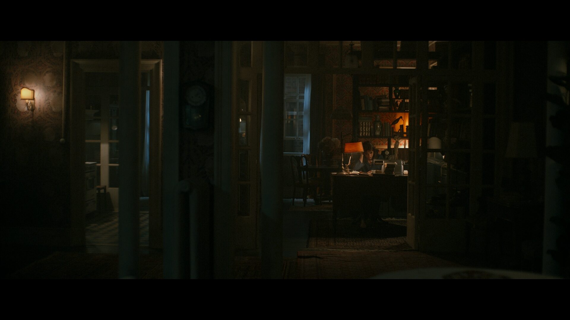 Miss Fallaci still 6